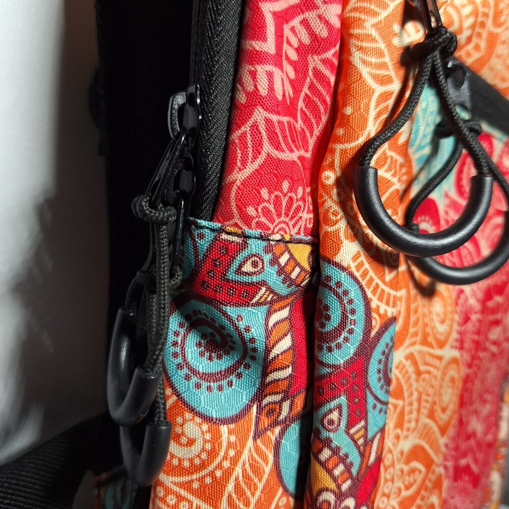 Vibedration Hydration Backpack w/o bladder - turquoise/orange pattern - Picture 7 of 15